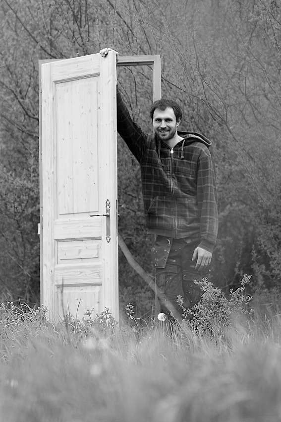 David ouvre sa porte